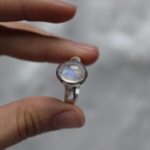 Anillo plata y Piedra Luna (estilo Bella Swan) AJUSTABLE